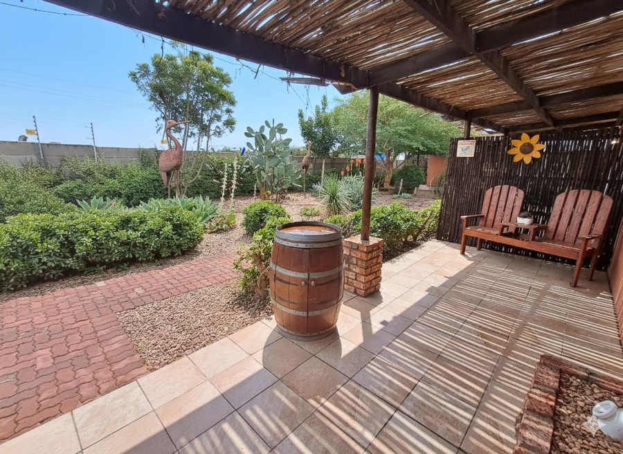 8 Bedroom Property for Sale in Colchester Eastern Cape